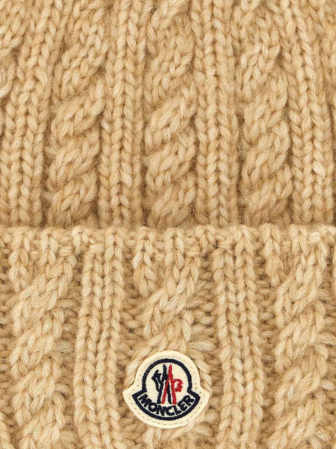 Moncler Braided Beanie Cappelli - Beige | e0affcce94c20a7044fdee6f3f8ecd34dcc8f271