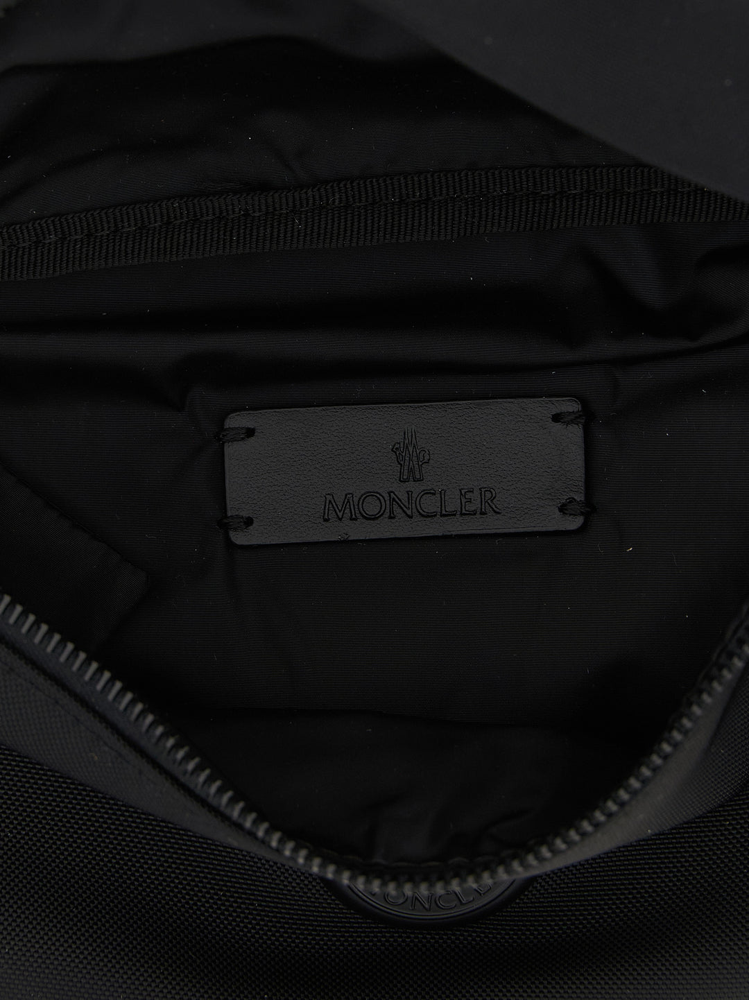 Moncler Durance Borse a Tracolla - Nero | 98647ddb4019da0496f24ab00d13965ca8e4e4f6