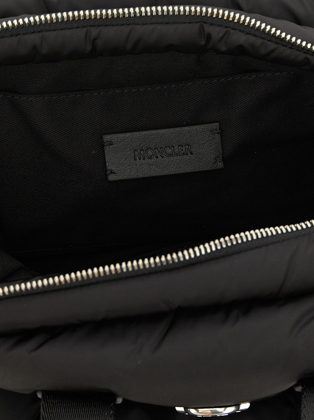 Moncler Caradoc Borse a Mano - Nero | 46994f04d07f7c863bf1914d0c0340120acbf9ba