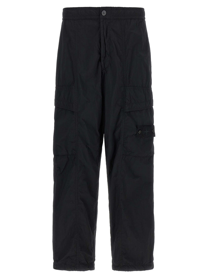 Stone Island Badge Stone Island Ghost Pantaloni - Nero | fd025c393d81016ff4a2decfcdee9967ffd67a75
