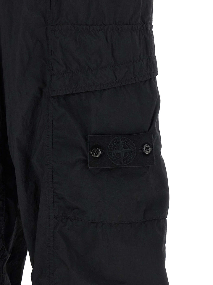 Stone Island Badge Stone Island Ghost Pantaloni - Nero | 9edc6e08be60c3e7a7f2024695e55d86932140b1