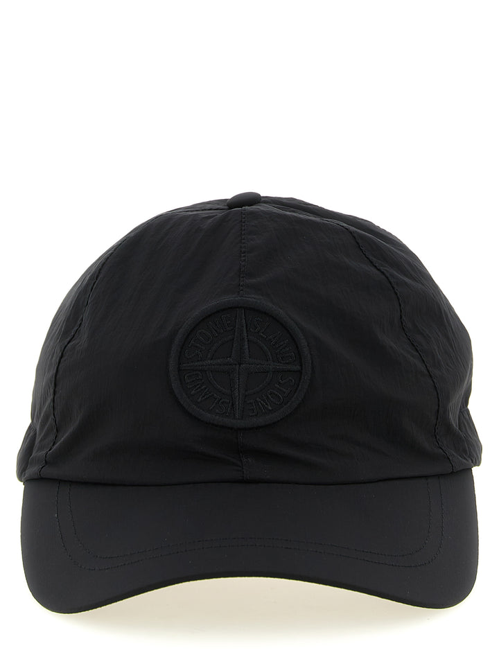 Stone Island 9100011 Cappelli - Nero | 01ca71234ce77de464e4ec97b6dcbe496dc73663