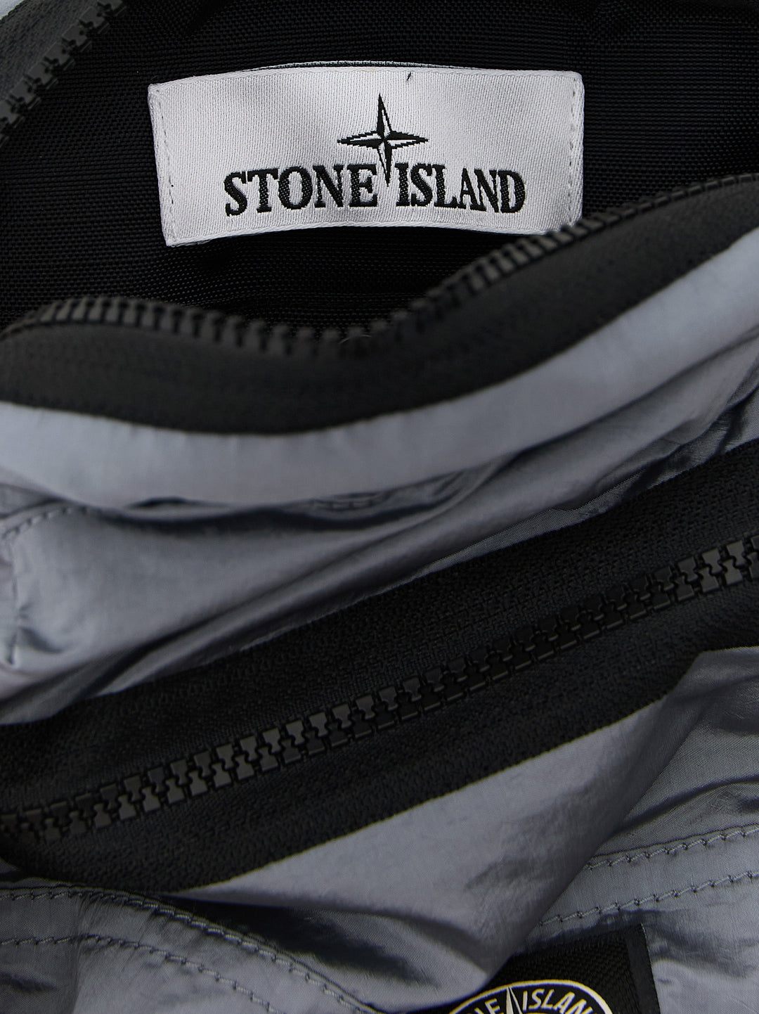 Stone Island 9200015 Borse a Tracolla - Grigio | ff56895f7b8320bcea7404cb771161ca4c472bdf