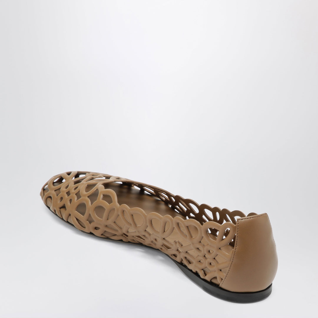 Loewe Apparel & Accessories - Marrone | eeeceee5c4abac9ed652ea1abaa0e70d6d61eb88