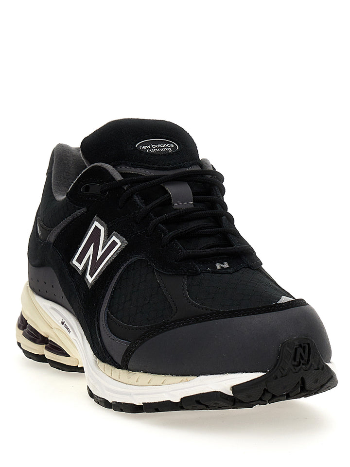 New Balance 2002 Sneakers - Nero | cd8d1a32543db8a655799fd1b877b357f4c0ea6d
