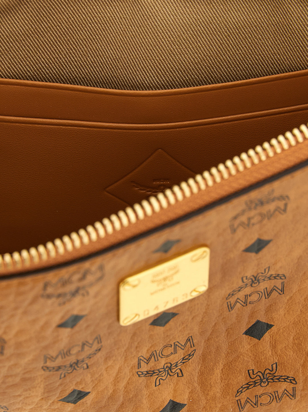 Mcm Aren Clutch - Marrone | 5402bd523984e19228ca23c8dbd0e21e7d5b1b23