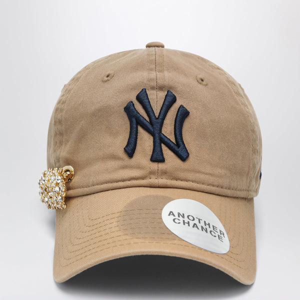 Gorra New Era 9 Twenty Beige 04 Con Pin