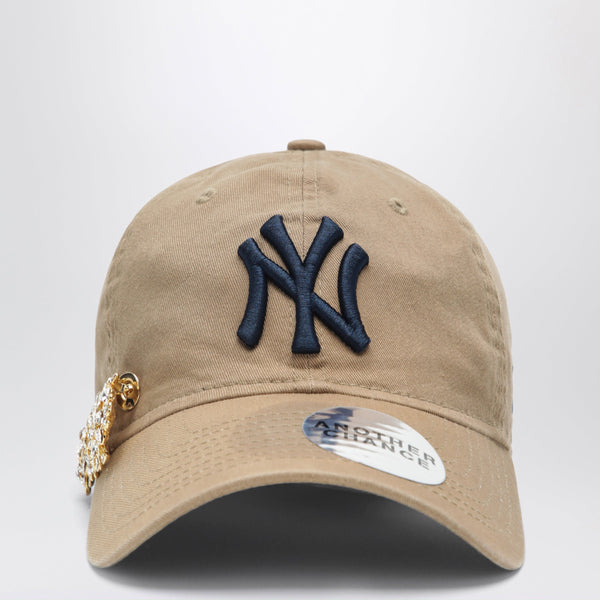 Gorra New Era 9 Twenty Beige 05 Con Pin