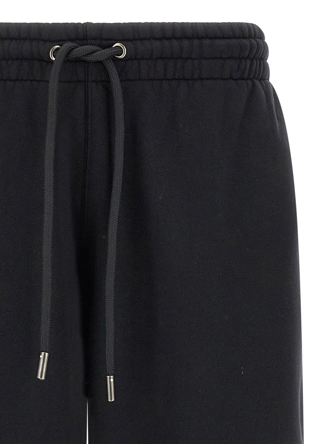 Off-White Paint Diag Skate Bermuda e Short - Nero | b44c17389b7d30264ee92627fda88639b1d436f0