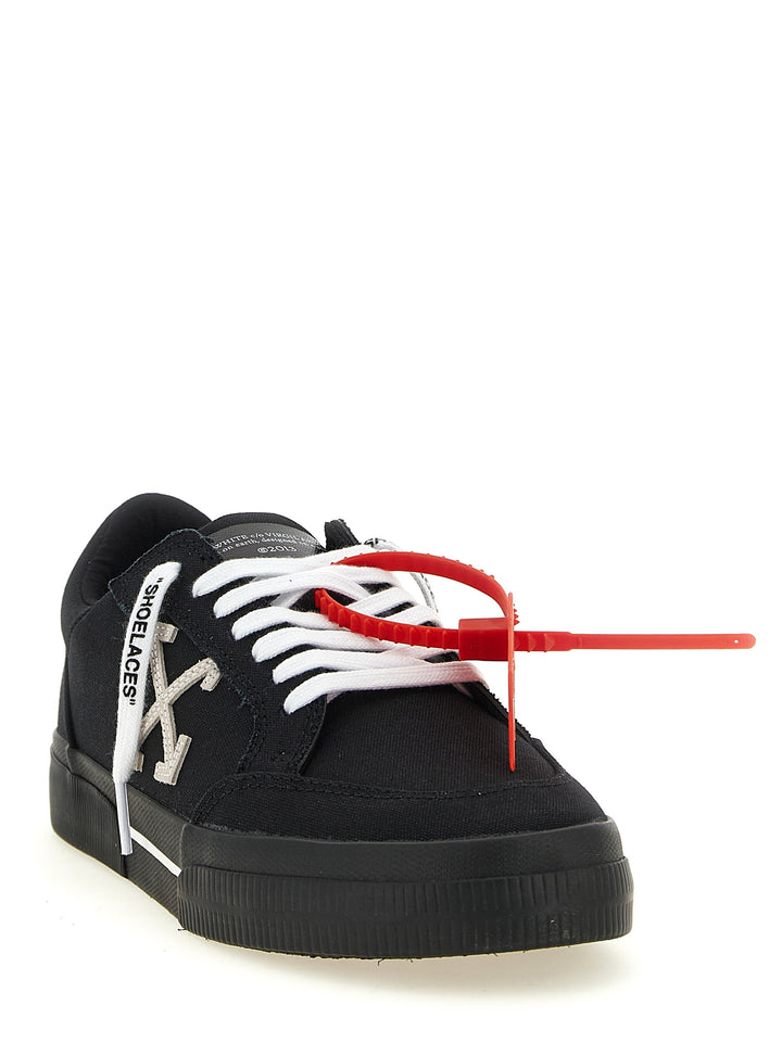 Off-White Vulcanized Sneakers - Bianco/Nero | 4bf002e60d757e887d28de239dc92e0fb54df040