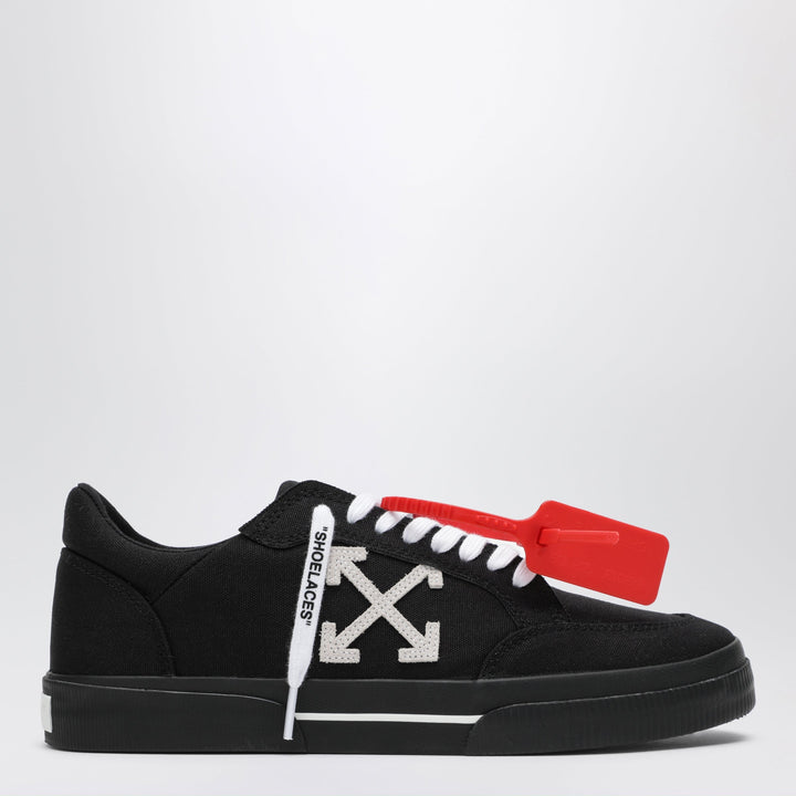 Off-White™ Scarpe - Nero | 77745bbf60ca42d9a35be6b5d5ce882d36a13021
