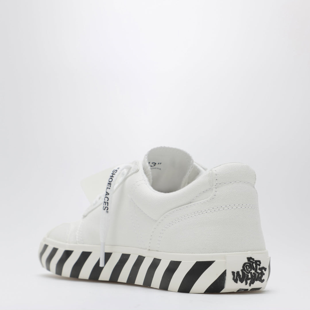 Off-White™ Scarpe - Bianco | 0d28fcb04bad204a7480e72b122ef116e07dcf8b