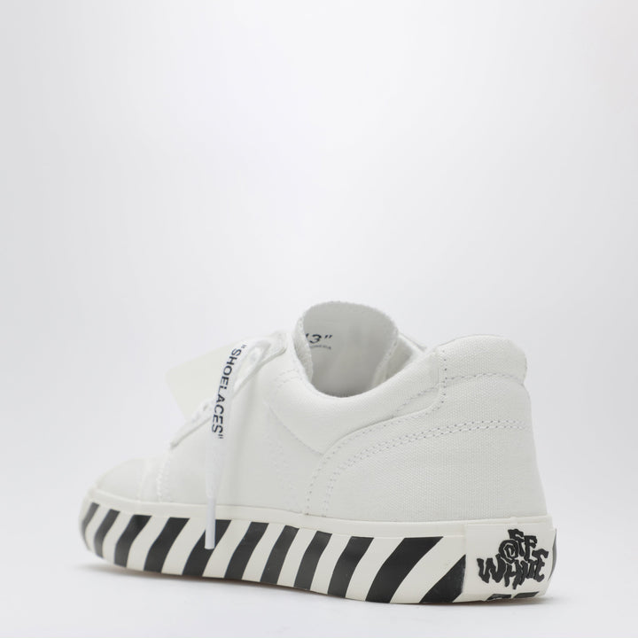 Off-White™ Scarpe - Bianco | 0d28fcb04bad204a7480e72b122ef116e07dcf8b