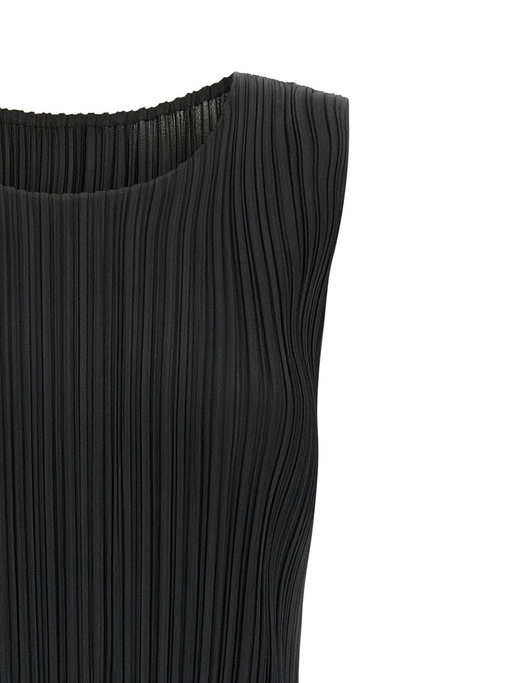 Pleats Please Issey Miyake Monthly Colors: August Top - Nero | 402ed3a3d70997be0ac83699e630f0a52bc7933e