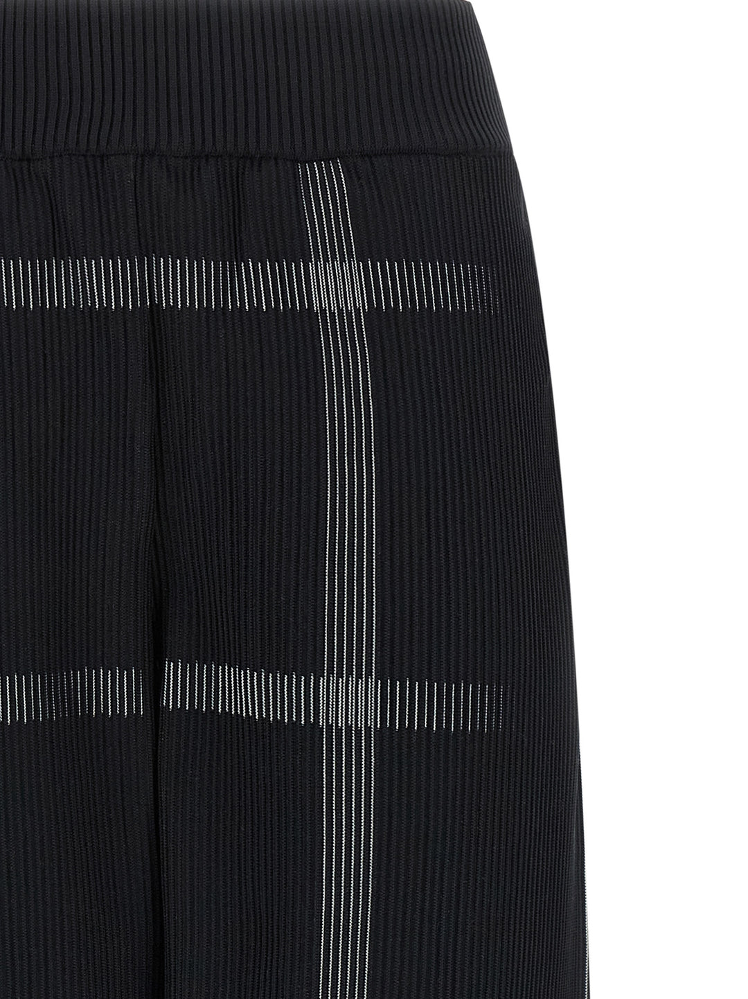 Pleats Please Issey Miyake Crossing Knit Pantaloni - Nero | c64d72c9f36a8cc48b710dce7dee0ab1dbf0e0d2