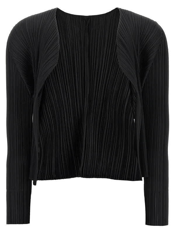 Monthly Colors: June Maglioni Nero