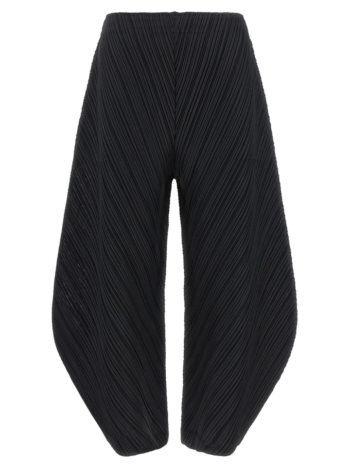 Pleats Please Issey Miyake Thicker Bottoms 1 Pantaloni - Nero | a792f4c90e1307a7fed57d846fe27fa3e752e413