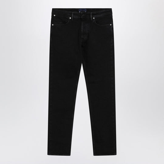 Black Slim-Fit Jeans
