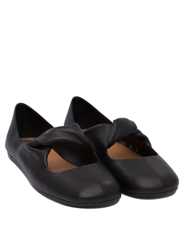 Alexander Mcqueen Twisted Detail Ballet Flats Ballerinas - Nero | d909f792bfd5ea8043b35e21e2780ba2435ab7b2