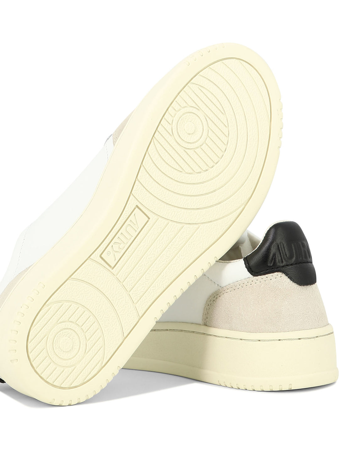 Autry Medalist Low Sneakers & Slip-On - Bianco | 7d1f1eb908ce3d2243b137ae36cc5ce22ed00ce6
