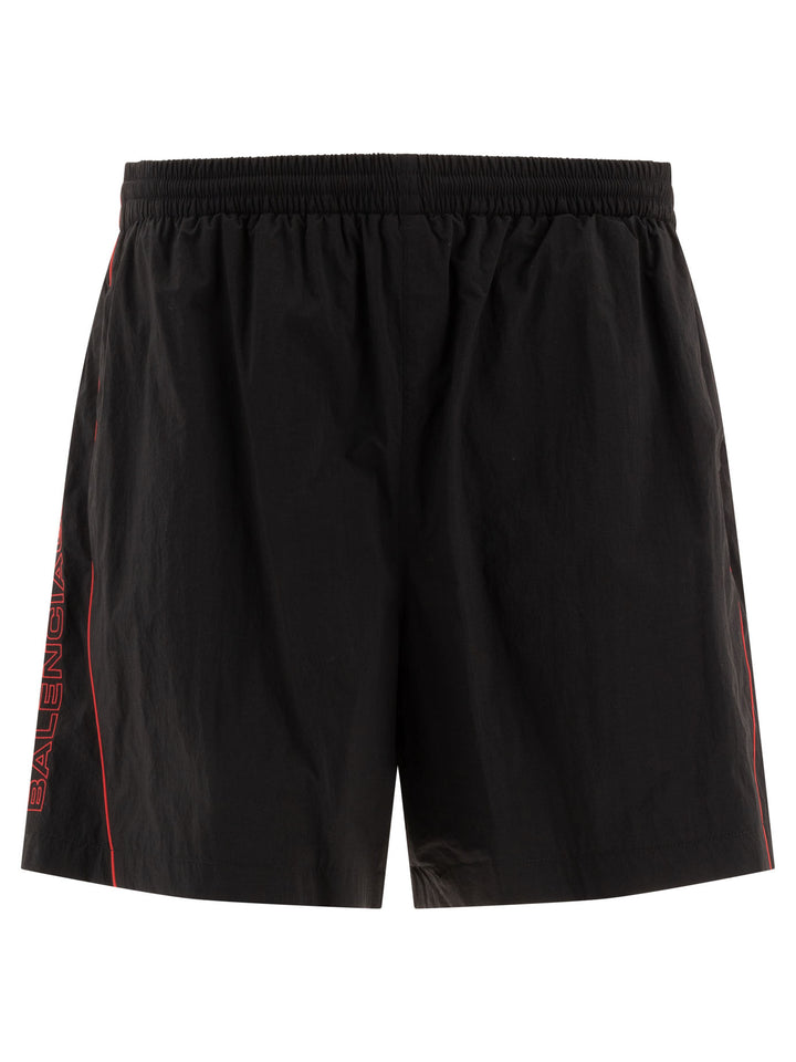 Balenciaga Short With Logo Shorts - Nero | b3506ea30a4fc420d2fadb701193d218d6b92fb0