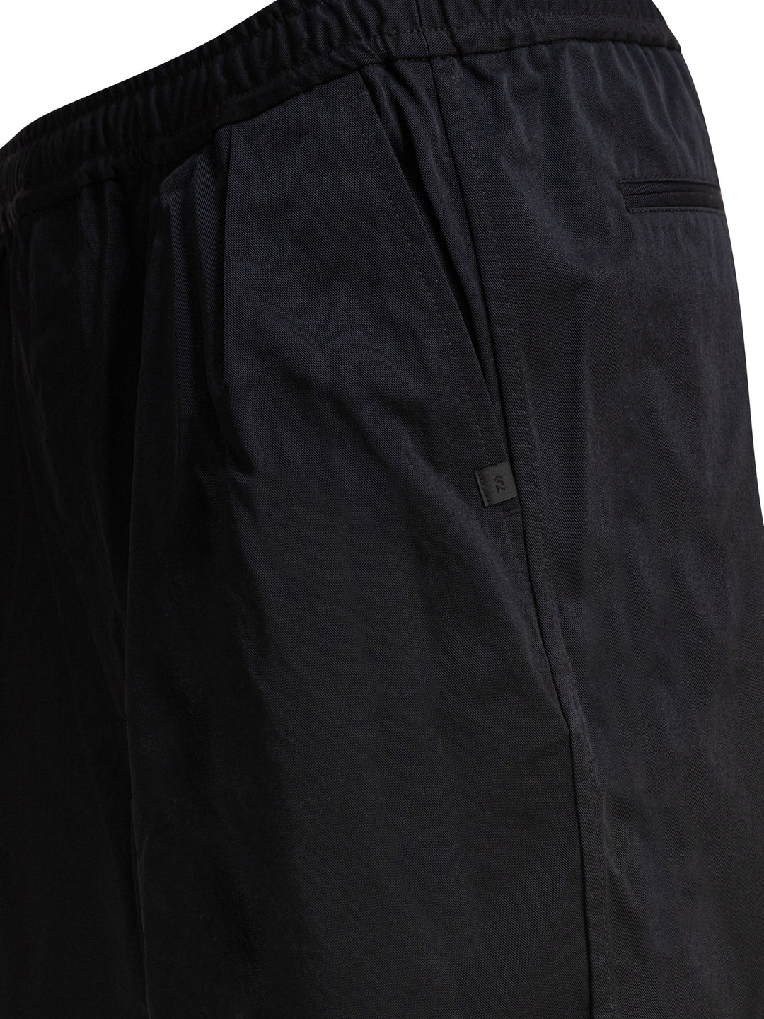 Daiwa Pier 39 Tech Easy Shorts - Nero | 1139d65ccbdc43d1a726f700087b6e34b4e204b3