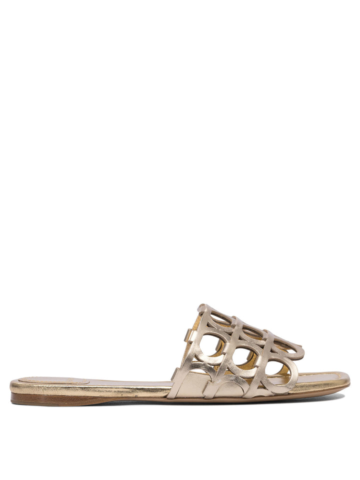 Ferragamo Sandales Basses en Cuir Or
