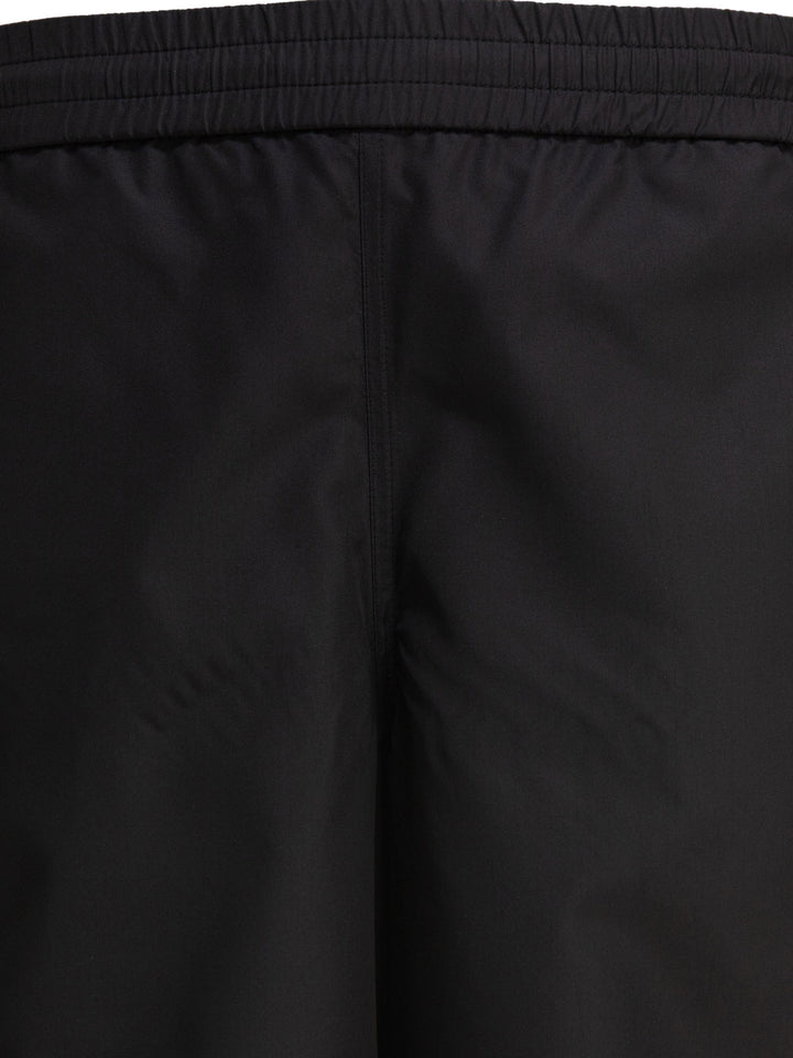 Givenchy 4g Logo Shorts - Nero | b9e76bc38737aa5011624fe2d6af5bf5602a55f9