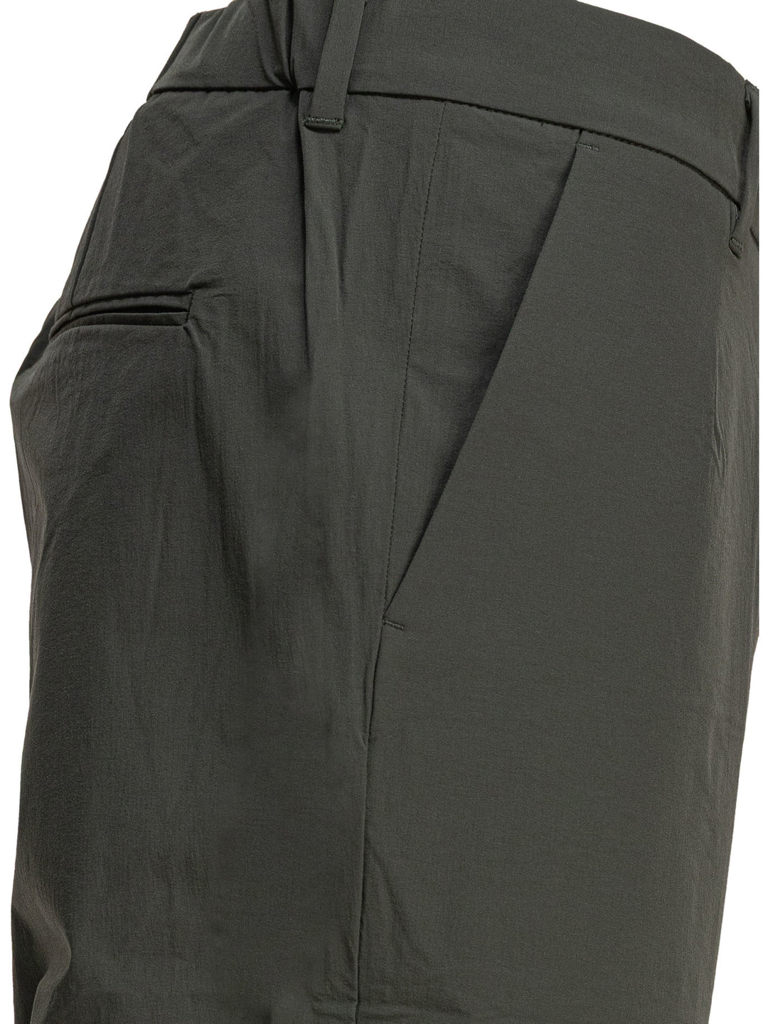 Norse Projects Aaren Travel Light Trousers - Verde | d724d7f209ea14b0900af8f5746682f169911422