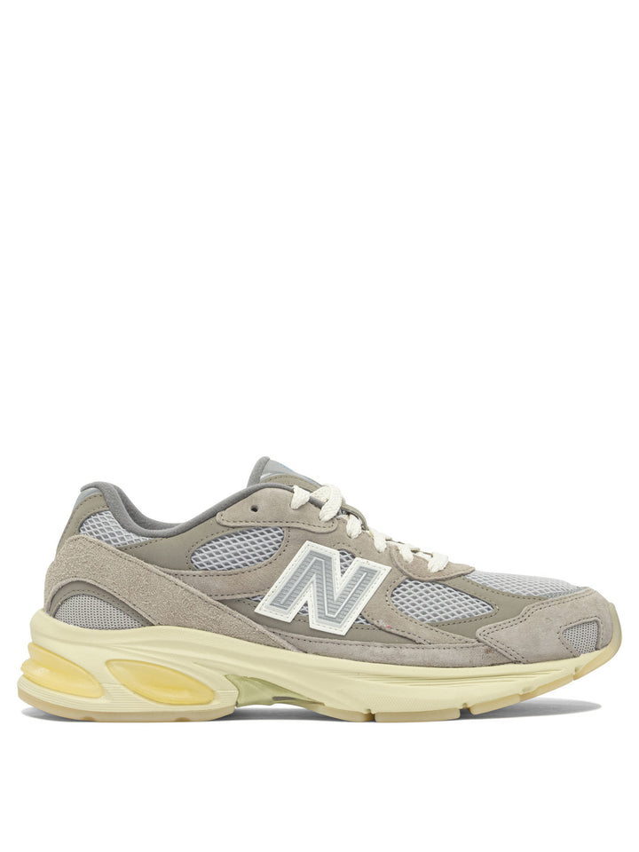 New Balance 2010 Grey Days Sneakers & Slip-On - Grey | de532fcb091abf3221cf15a520d23cfb68560fca