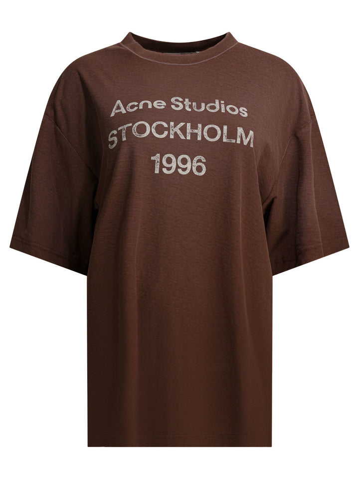 Acne Studios  T-shirts - Marrone | de3bb052558eed2f57d287120bd7b077ad13939e