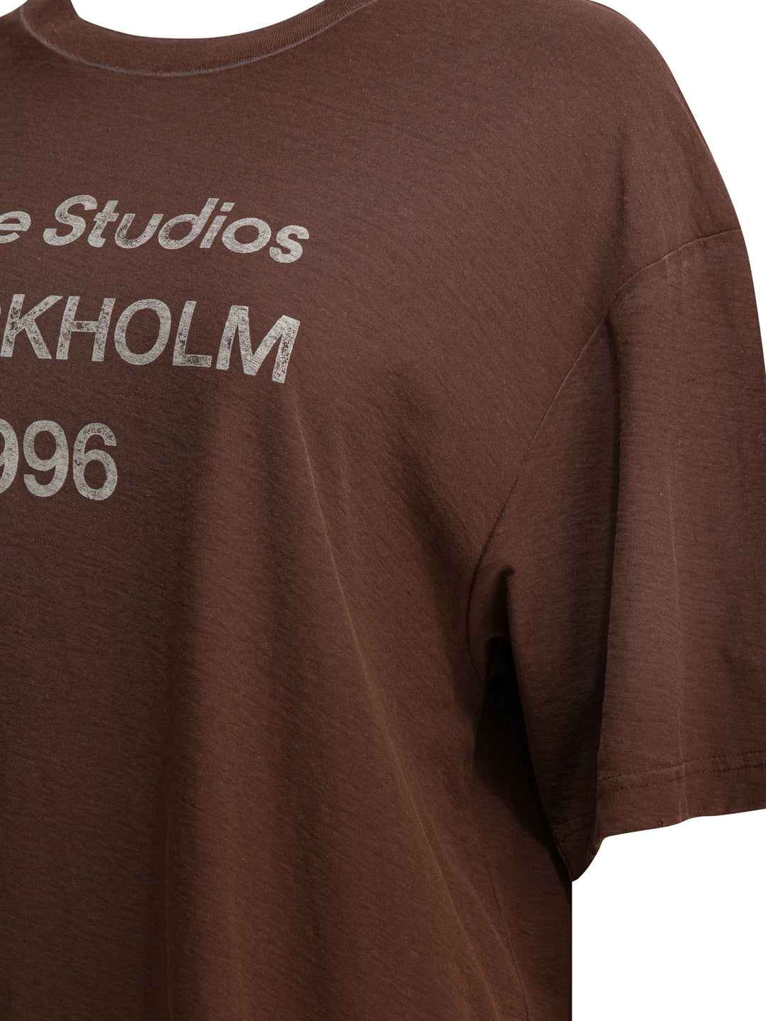 Acne Studios  T-shirts - Marrone | ba94efc937d656924e2b5cbac54e6d53a10efceb