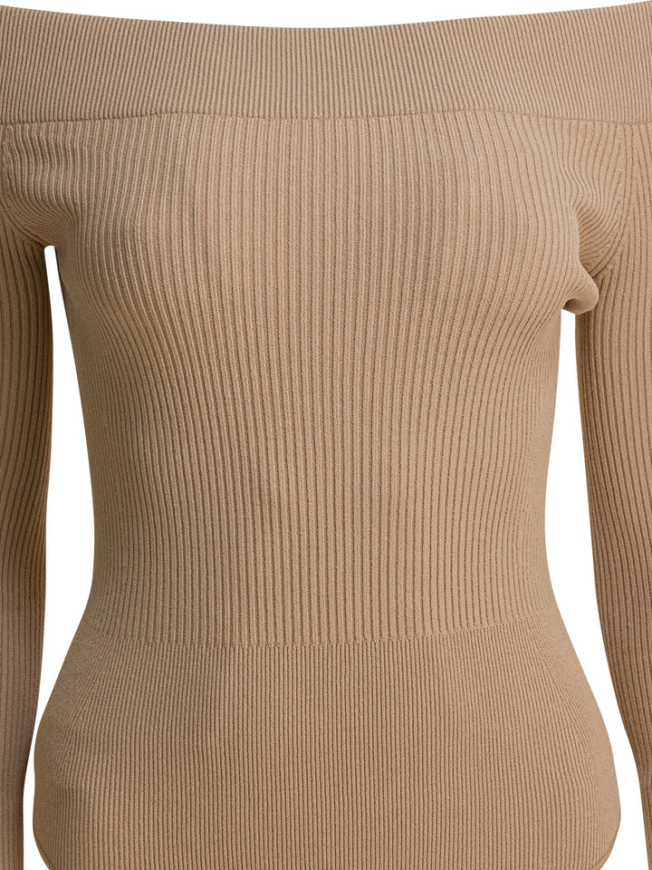 AlaïA Body Off-Shoulder Top - Beige | 859b005cea6fd87087ed8e636a9a6629b9d71d9f