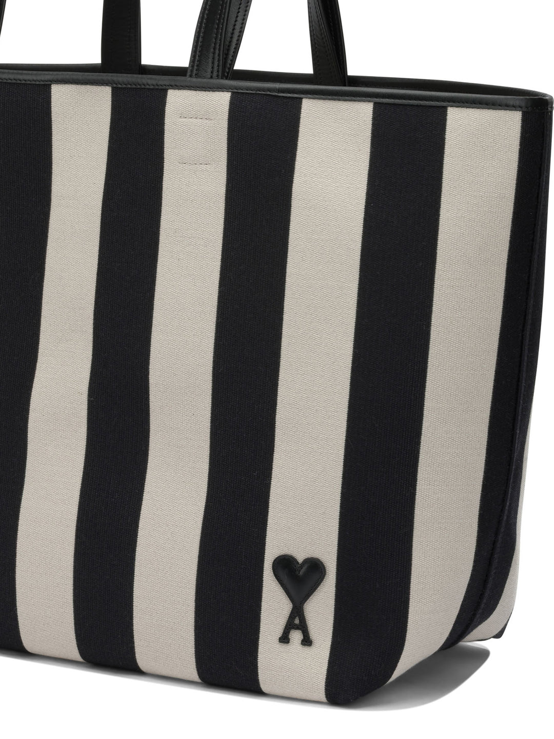 Ami Paris Ami De Coeur Borse a Spalla e Tracolla - Nero | b9679826d252db052859e6f3b282628a59e2574b