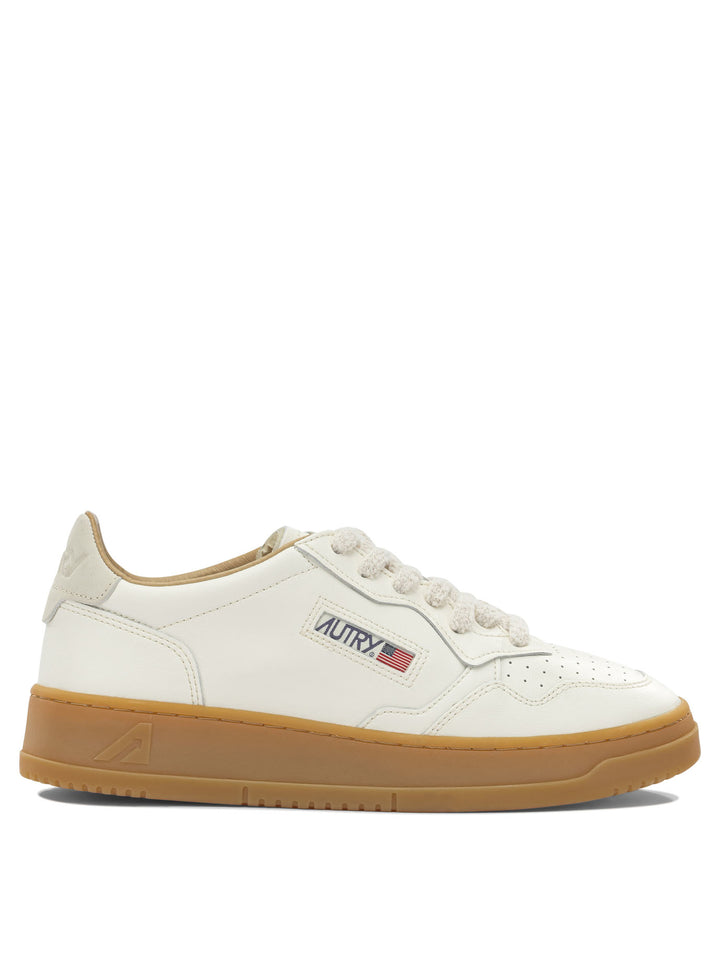 Autry Medalist Low Sneakers & Slip-On - Bianco | 16b472e7e40ed6d48dedeea69e2a106b02eaa442