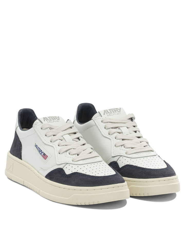 Autry Medalist Low Sneakers & Slip-On - Blu | 5755ea13c8d7a025f94cff219c18f37fae295110