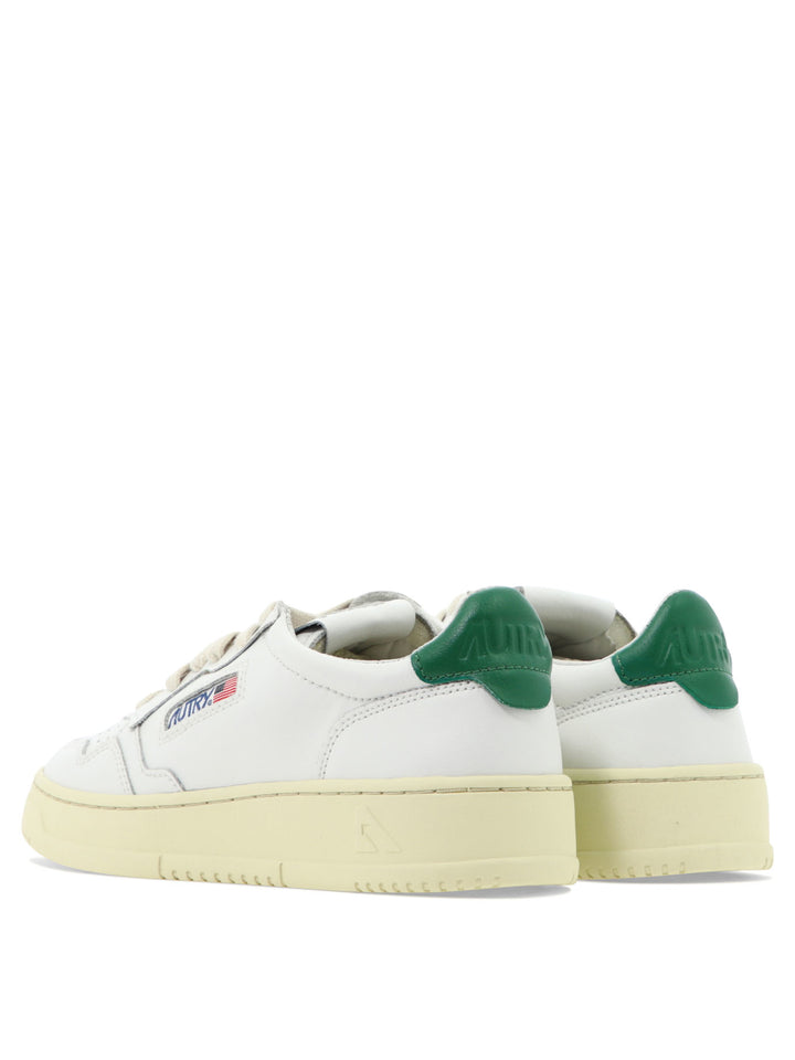 Autry Medalist Low Sneakers & Slip-On - Bianco | dcc94d168532b98593e11ab026b15426731796c8