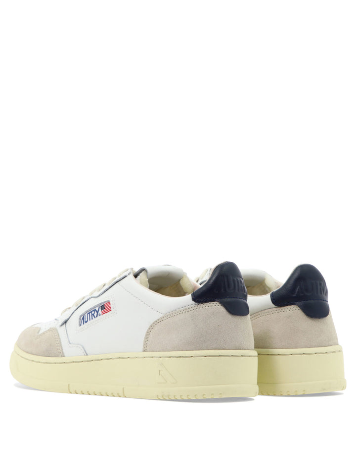 Autry Medalist Low Sneakers & Slip-On - Bianco | 74ad39190e45c3aafc86cf94a33e1b6c658beee0