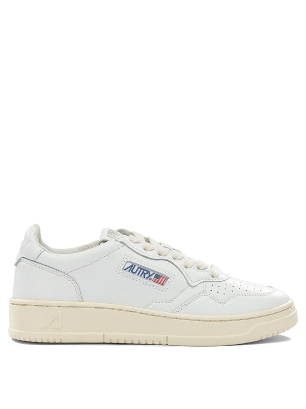 Medalist Low Sneakers & Slip-On Bianco