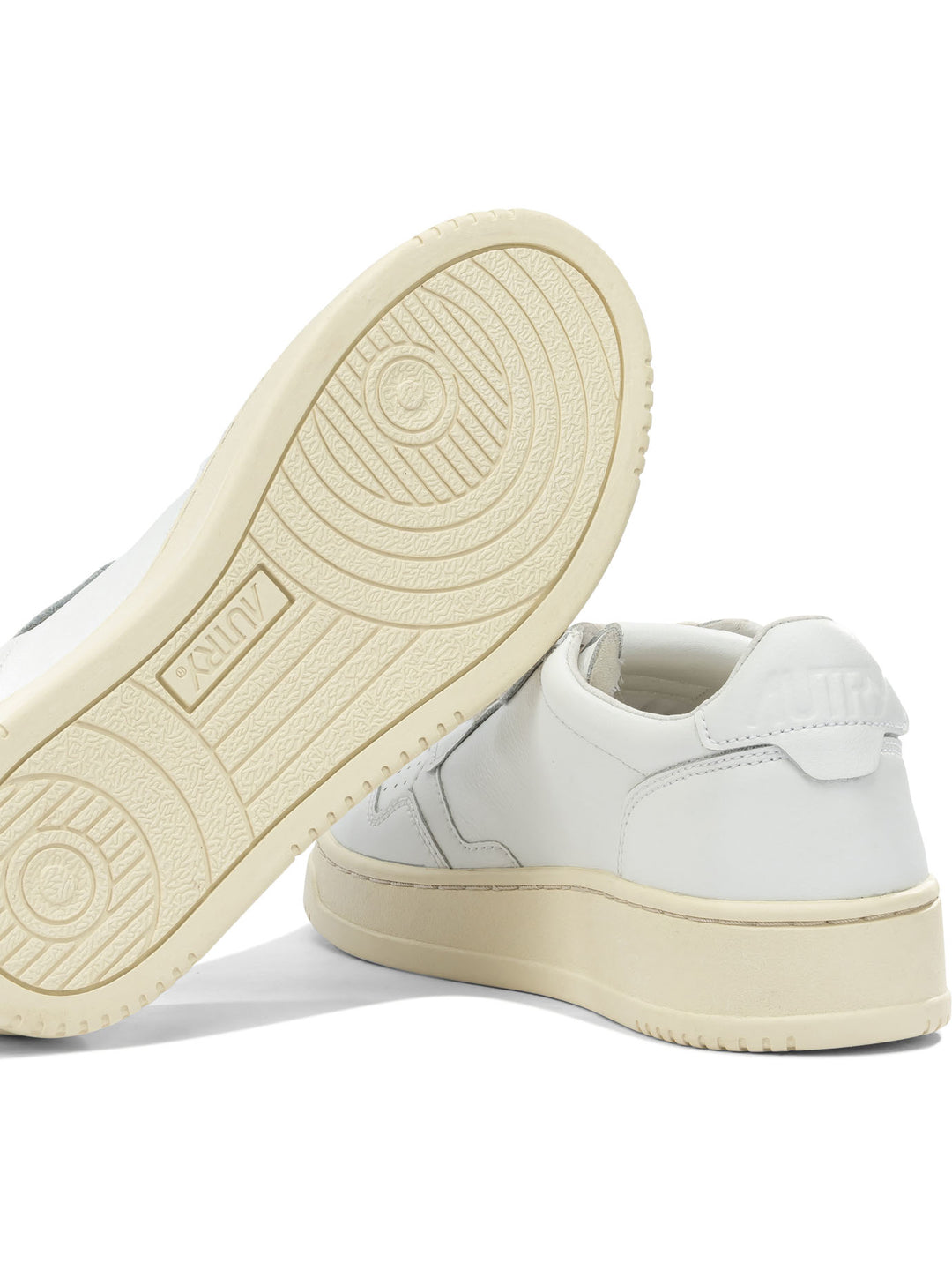 Autry Medalist Low Sneakers & Slip-On - Bianco | 659f9259890ca362238cd05de340b8ee9f2d16d7
