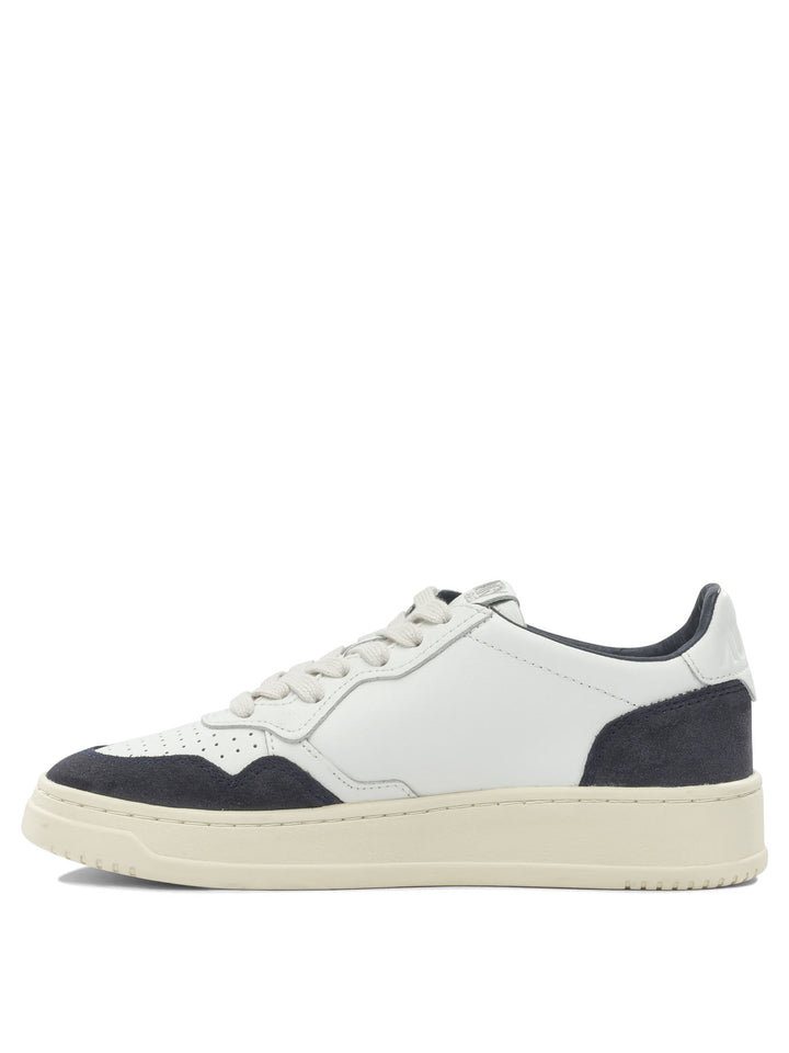 Autry Medalist Low Sneakers & Slip-On - Blu | 89629f52d861cc8242d6c93fbe48d3f637d6004f