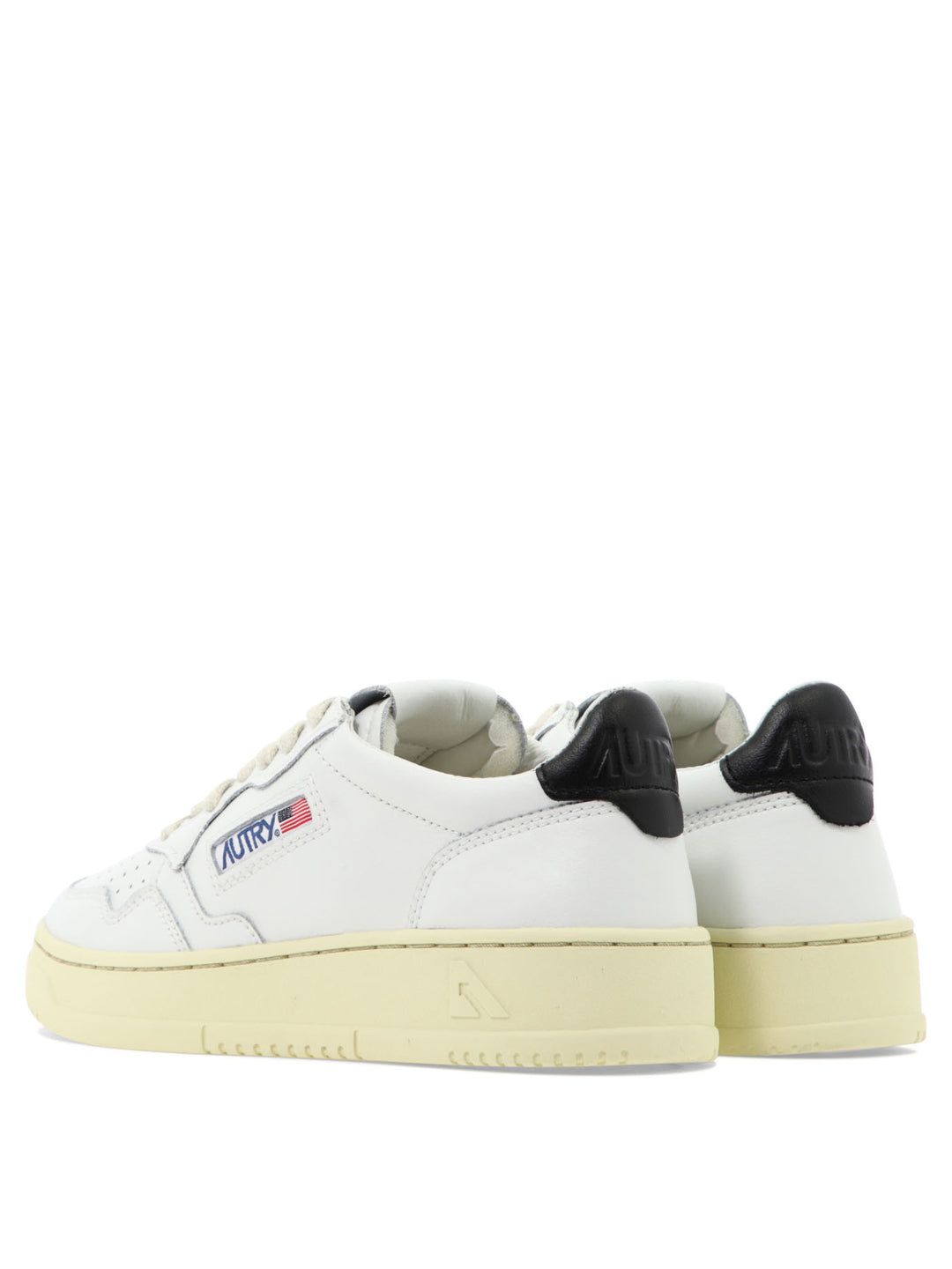 Autry Medalist Low Sneakers & Slip-On - Bianco | 8ec1418d195b8750120a64129ea97faa2a8e9678