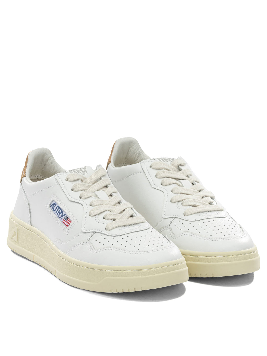 Autry Medalist Low Sneakers & Slip-On - Arancione | 5de90ebe2ef33f743bb391fb30693a449f2bc612