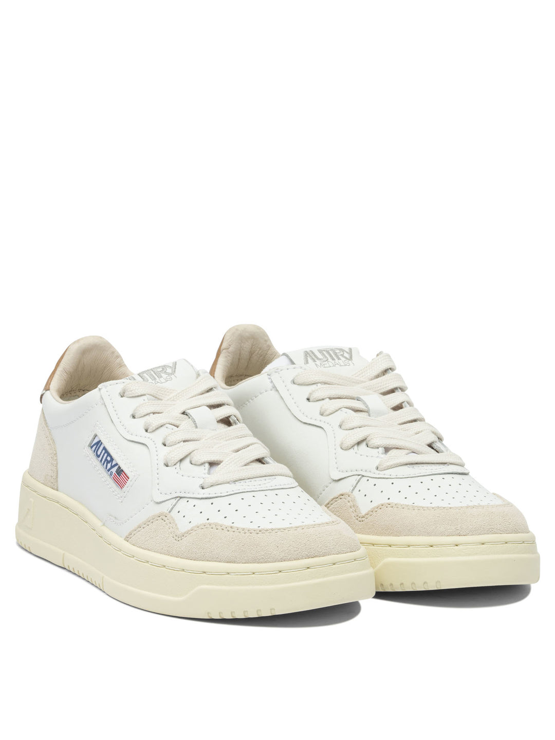 Autry Medalist Low Sneakers & Slip-On - Bianco | 8cb5cbb6c68ae57bf80b23812455c7e57e1bfb99