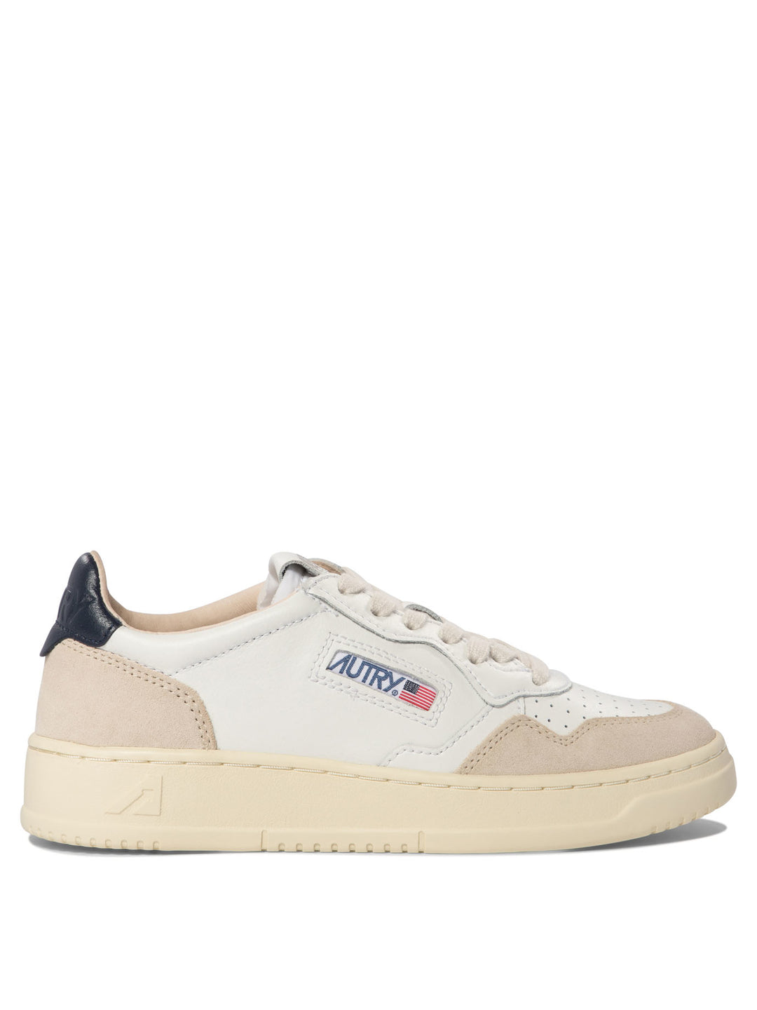 Autry Medalist Low Sneakers & Slip-On - Bianco | f8c97e66d1959921af24c4ab3a73d58127db1faf