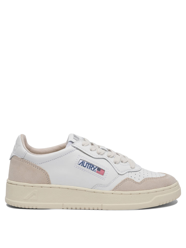 Autry Medalist Low Sneakers & Slip-On - Beige | 87f88c865e71c13077282a348cb593f7da2a770f