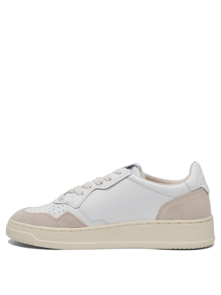 Autry Medalist Low Sneakers & Slip-On - Beige | 8f3e2056853df3999fee7023ab86e31298af12d9