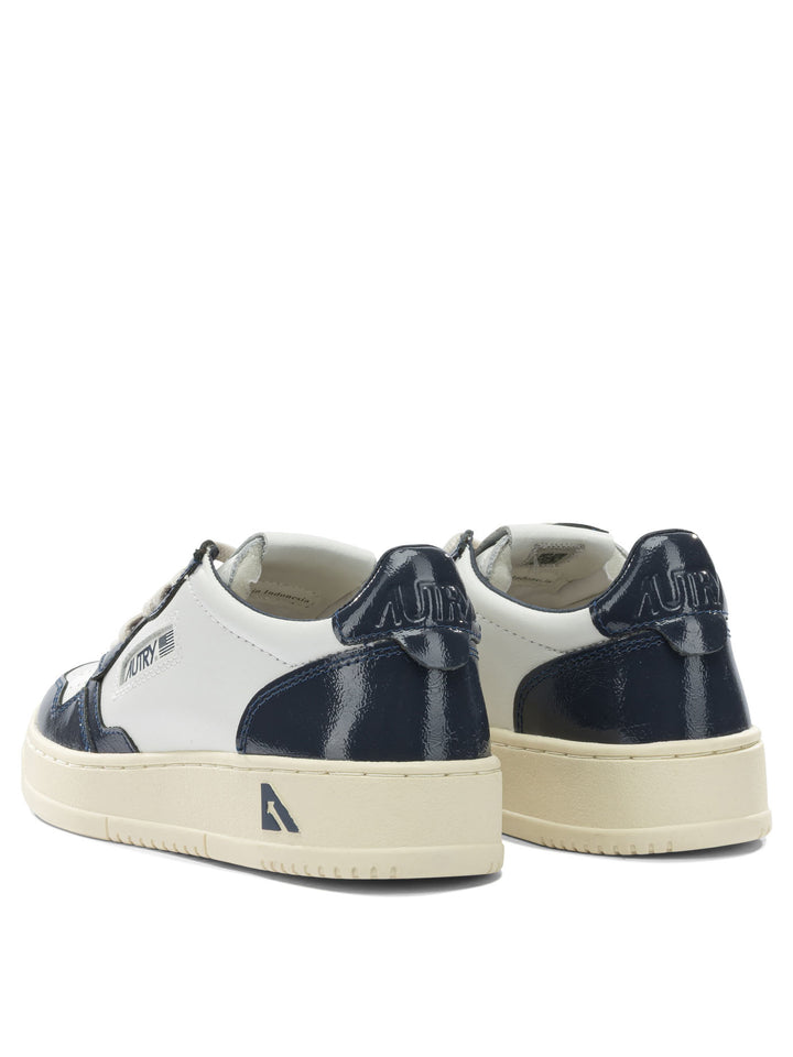 Autry Medalist Low Sneakers & Slip-On - Blu | d65e9414d20a844b231bfa480e3af4f859699fe4