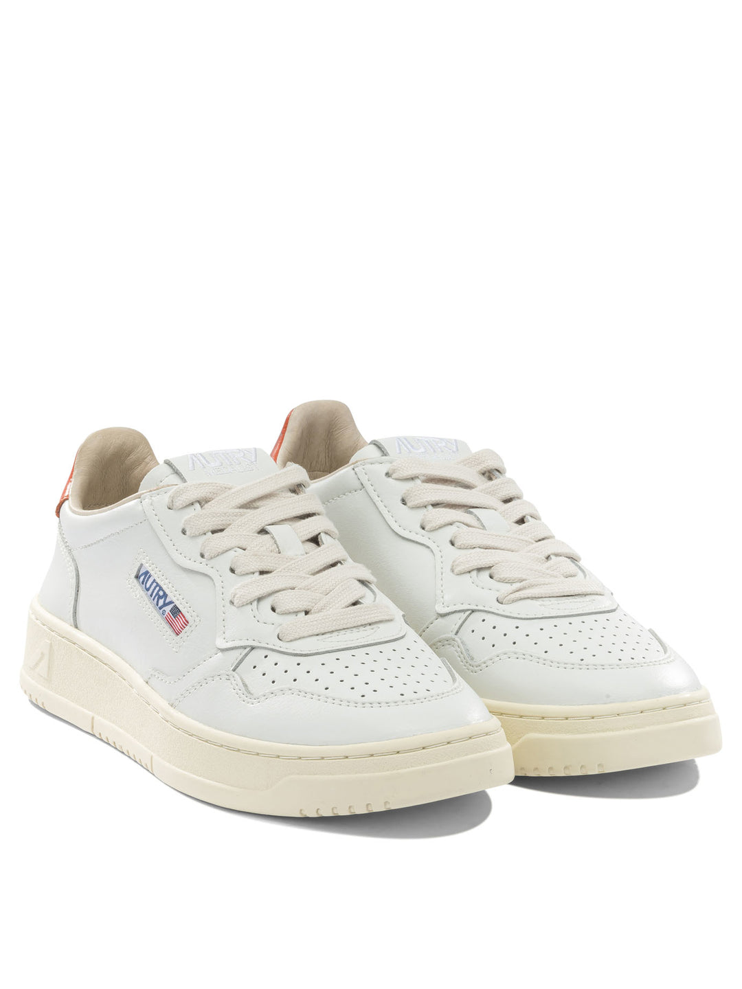 Autry Medalist Low Sneakers & Slip-On - Bianco | 32f8b33e94ee8df88148bf23d55b8b3bf0784583