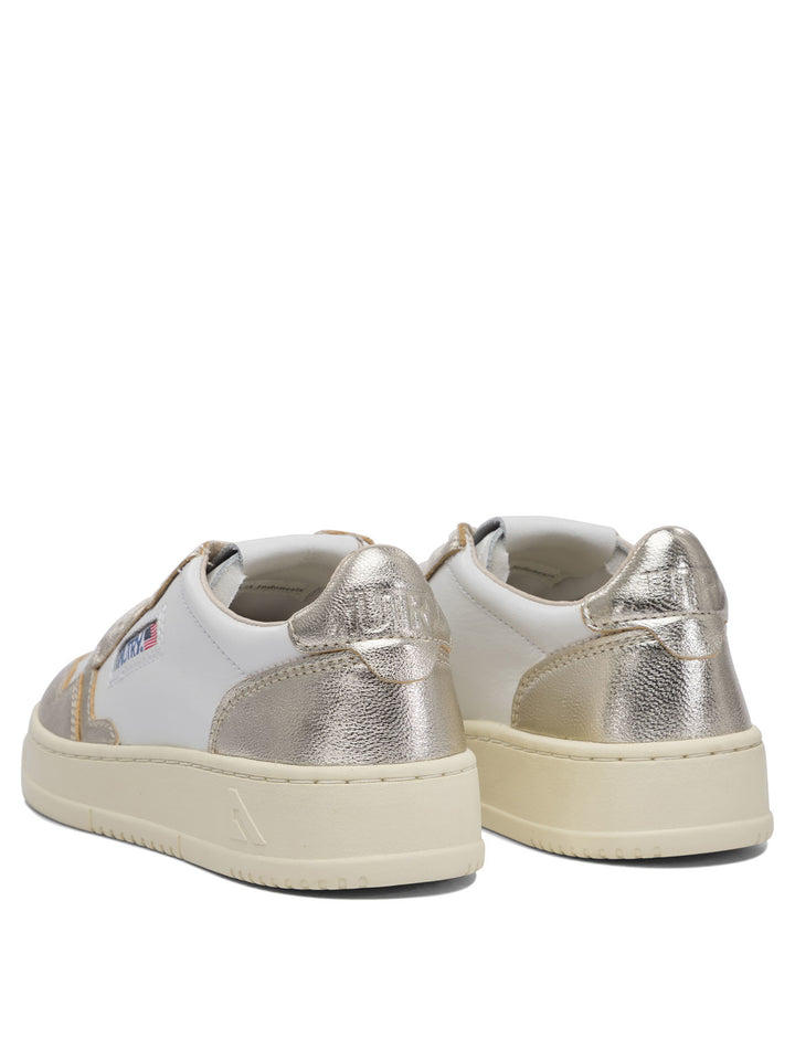 Autry Medalist Low Sneakers & Slip-On - Bianco | b641178fc13781ac58dab1f3e24ca80d3094020b